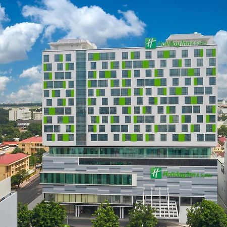 Holiday Inn & Suites Saigon Airport By Ihg Ho Chi Minh City Exterior photo